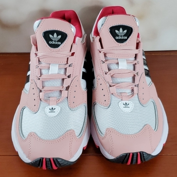 adidas Shoes - Adidas Falcon